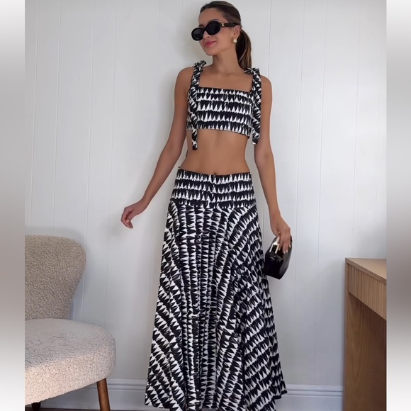 ZARA PRINTED CROP TOP ZW COLLECTION - Picture 5 of 8